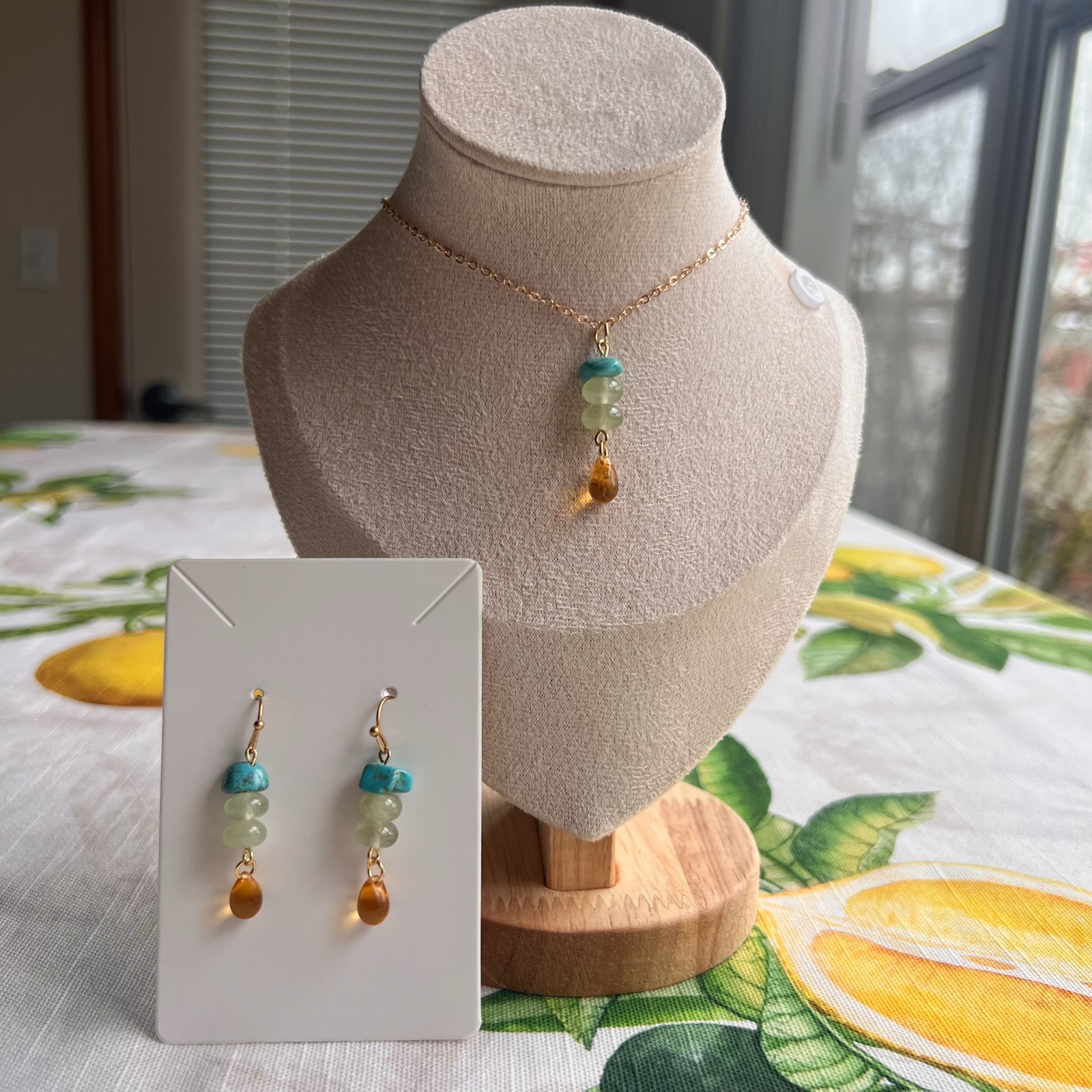 Abstract Artsy Unique Whimsical Fruit Green Turquoise Bead Casual Jewelry Set 35$
